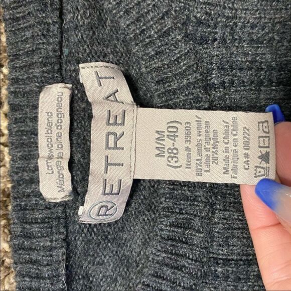 RETREAT | Lambswool Men’s Sweater - Picture 2 of 2